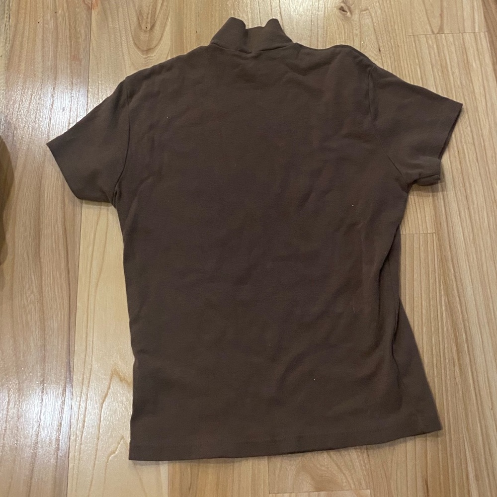 Brandy Melville brown turtle neck tee